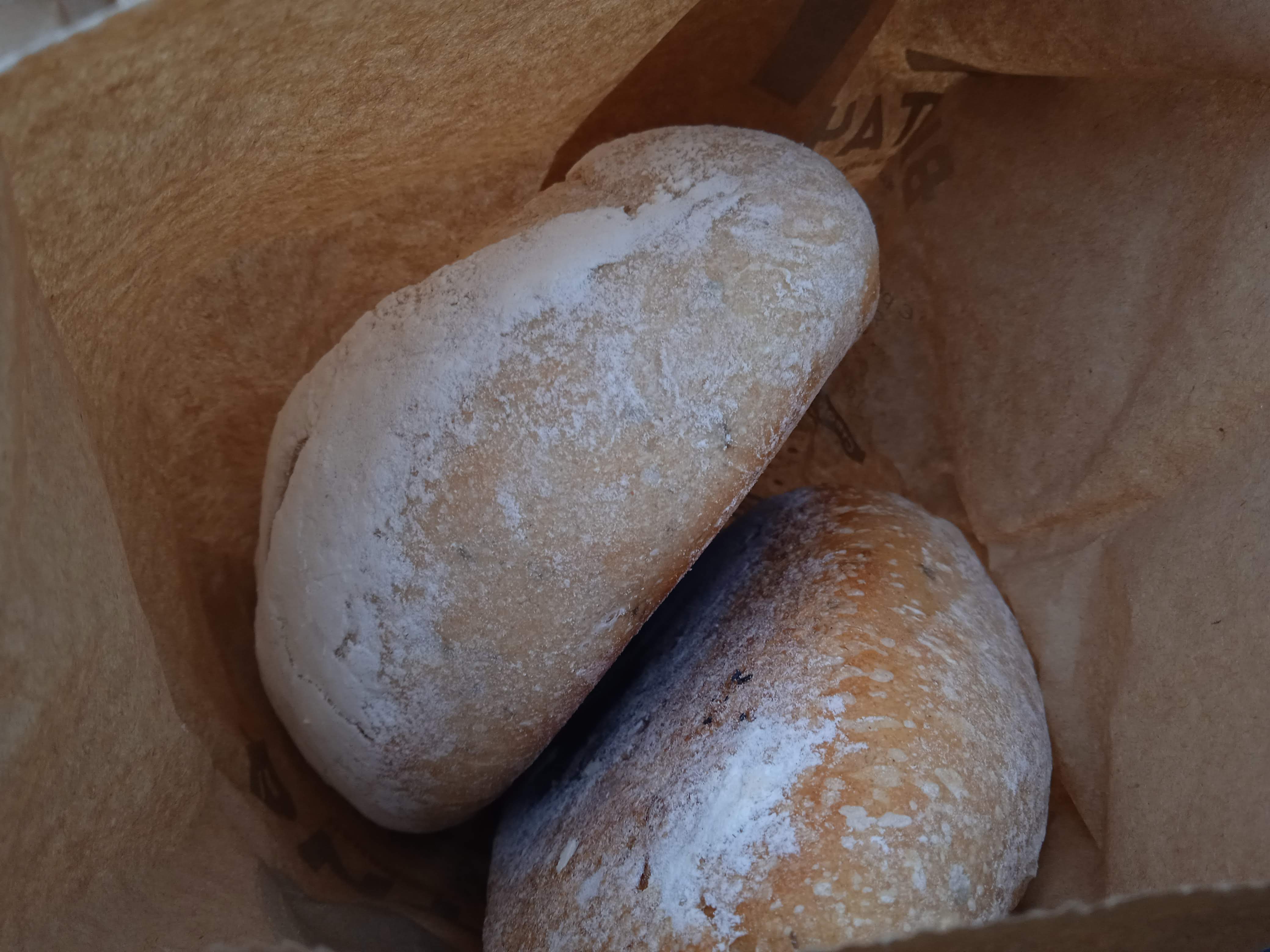 Хліб на дровах